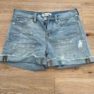 Light wash madewell denim shorts with white paint detail